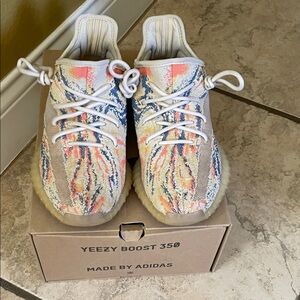 Adidas Yeezy Boost 350 in Mix Oat- Colorful Pattern